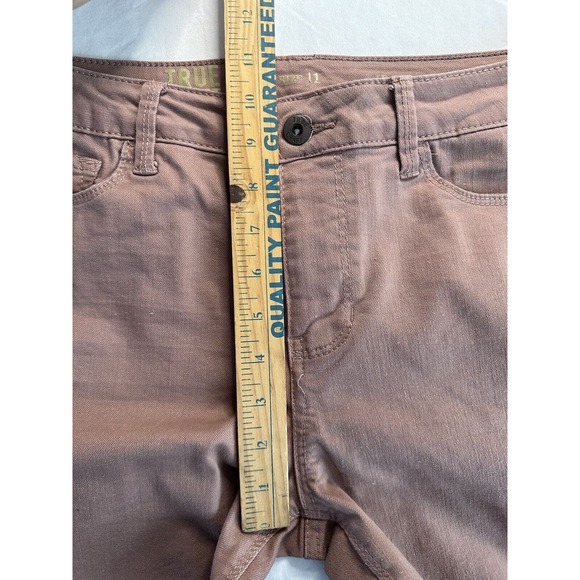 True Craft Jeans Mid Rise Skinny Women's Size 11 Rose Color Distressed - Picture 9 of 12